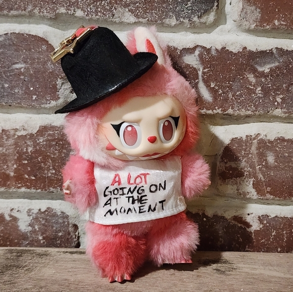 Pop Mart Custom Red Eras Tour Labubu - Picture 4 of 12